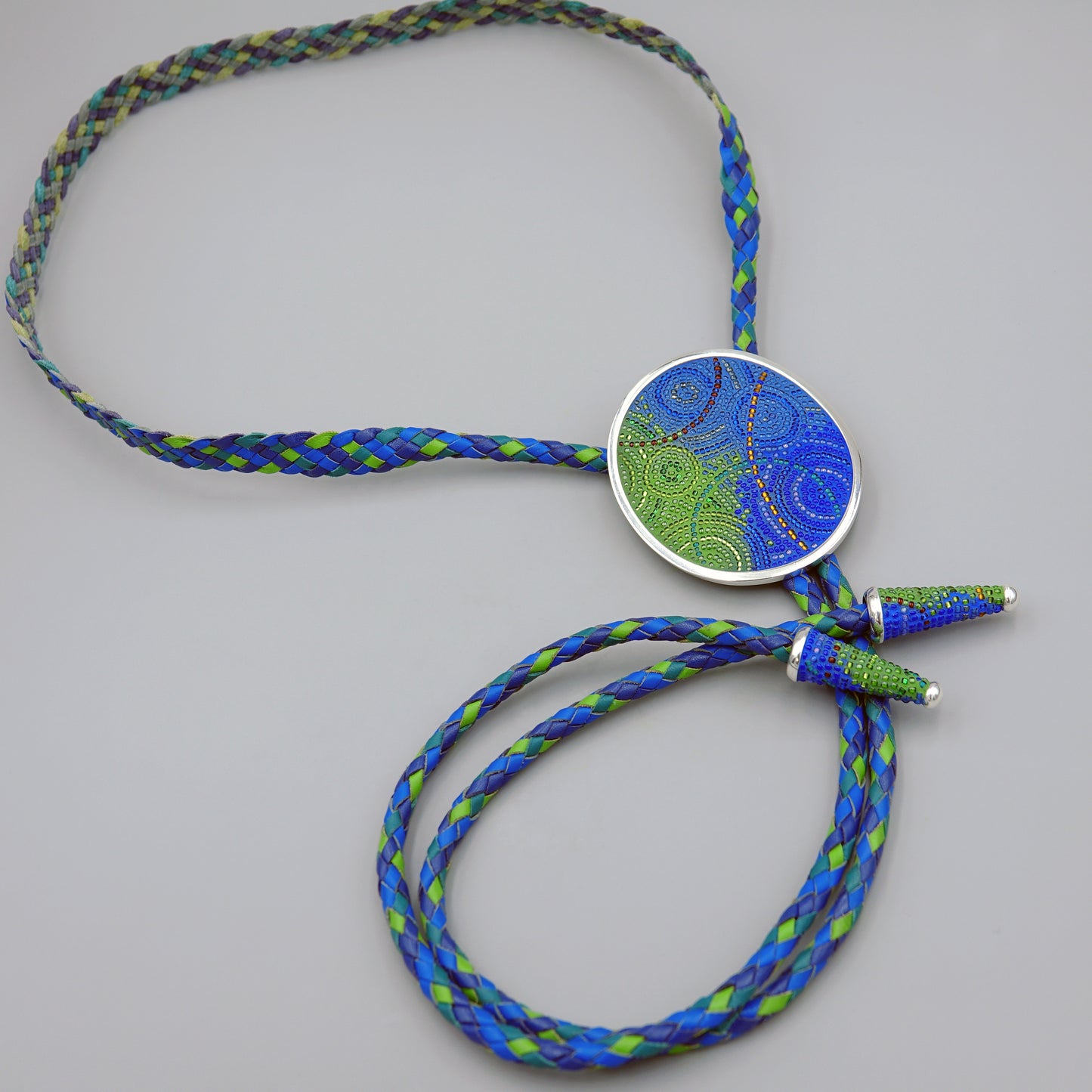 Custom Raindrops Bolo