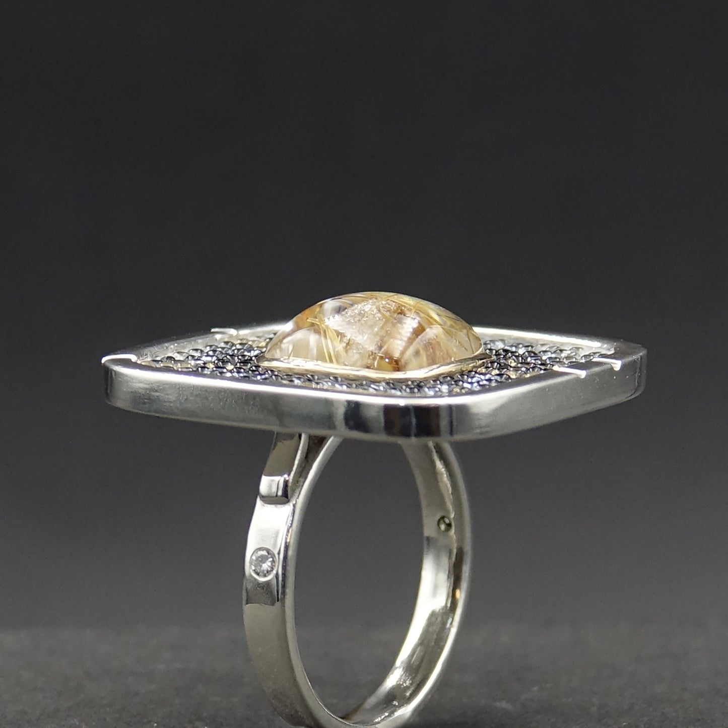 Rutile Ring