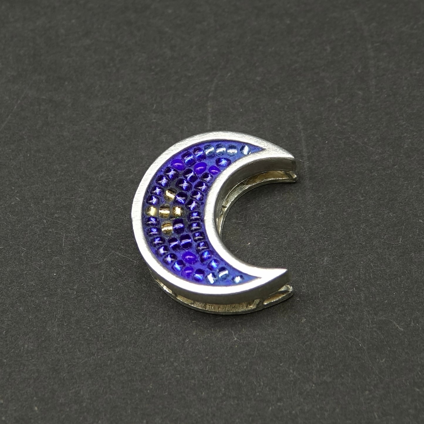 Mini Moon pendants