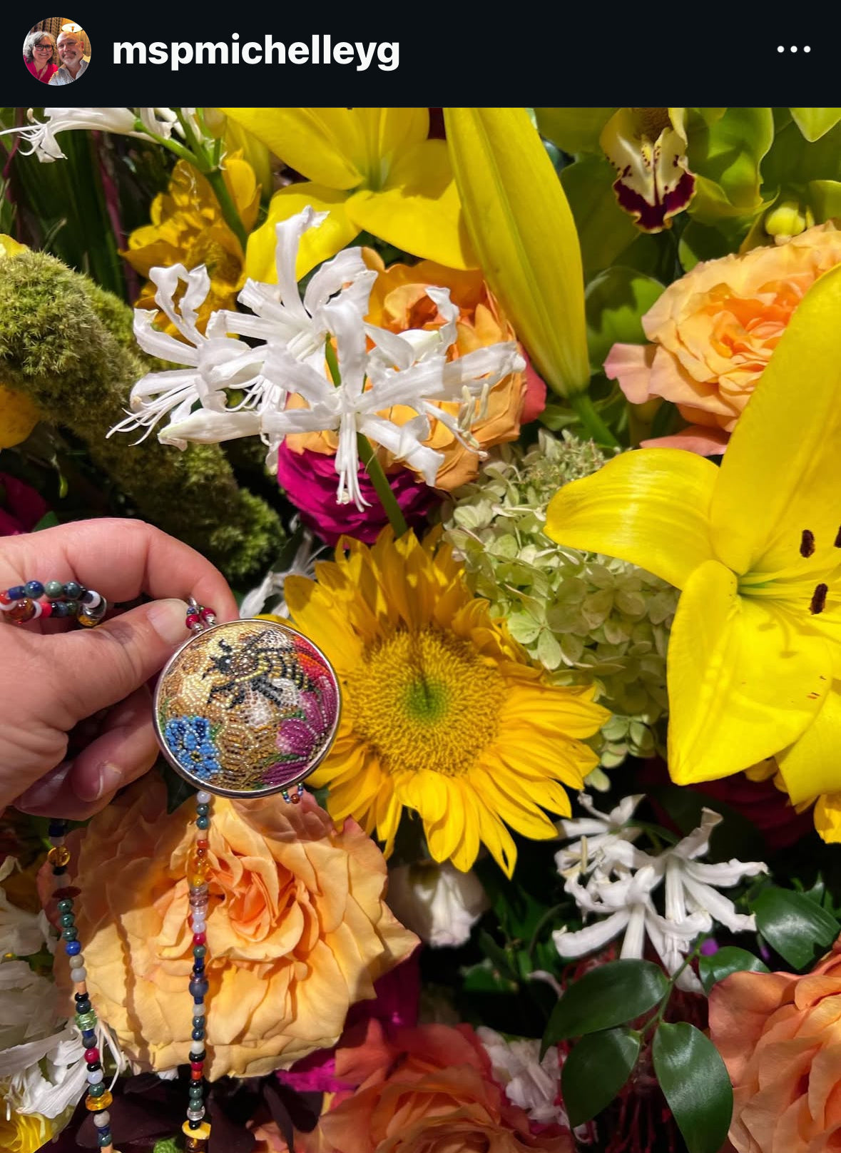 Bee_Rattle_MSP2.jpg__PID:def2ec87-4919-4c0e-b06b-073e068f0b9c