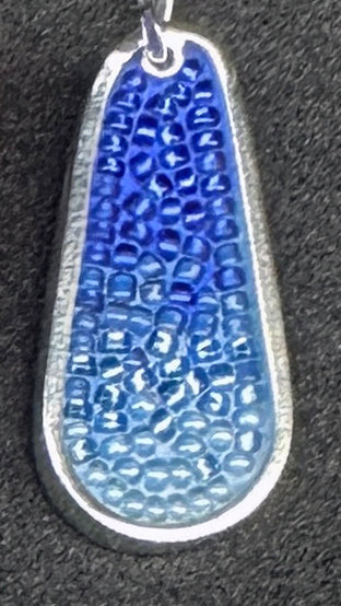 ONE Color Droplet Earring