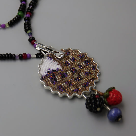 Bumbleberry Pie Necklace