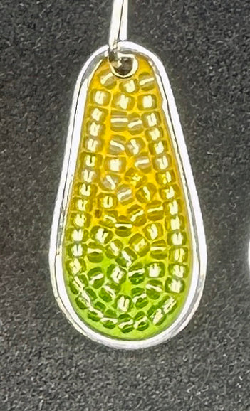 ONE Color Droplet Earring